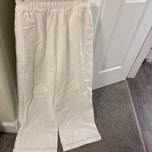 Sdnys white linen pants, new size small